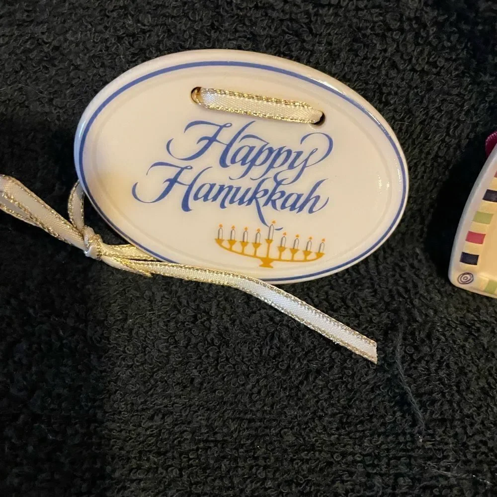 Longaberger Hanukkah Themed Porcelain Basket Emblems set of 2!